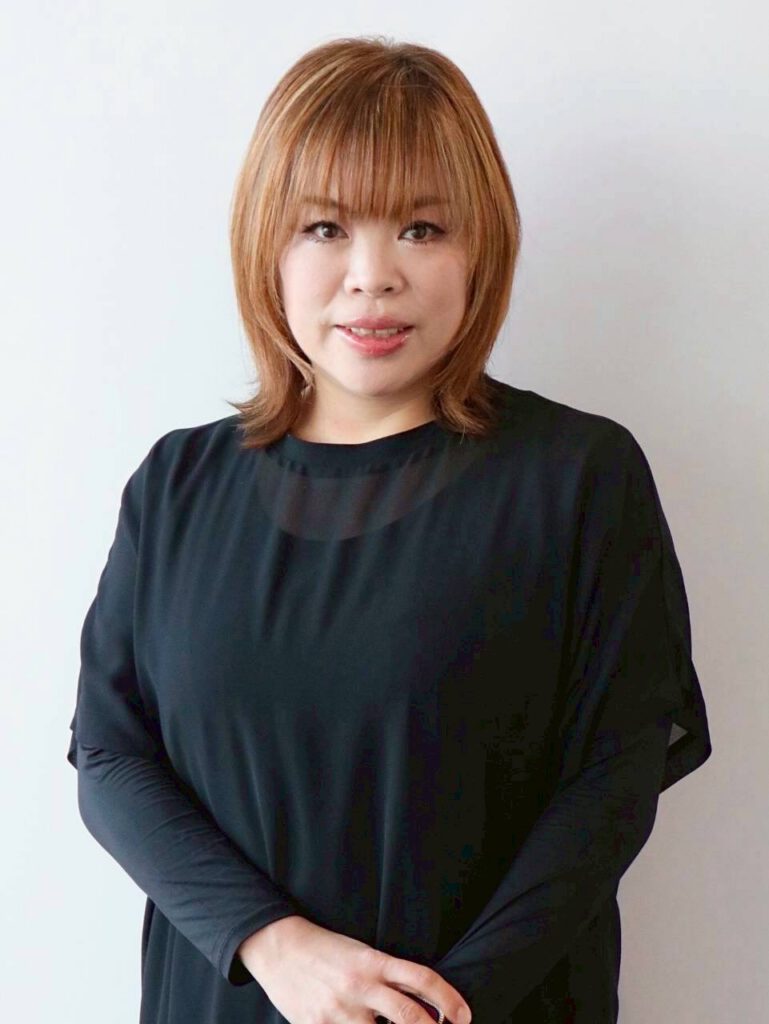花岡　美由紀